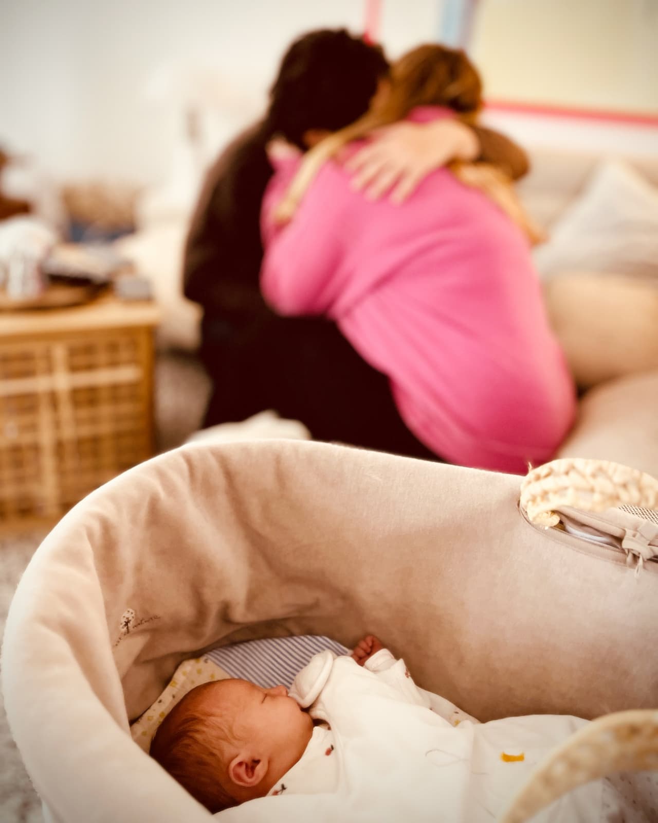 une famille en post partum accompagnée par une doula